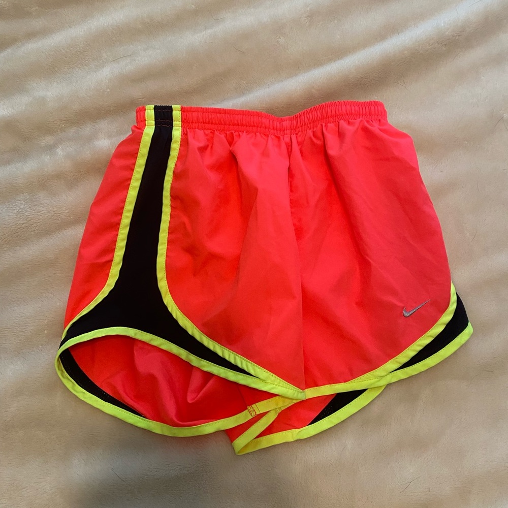 Nike Tempos - Womens